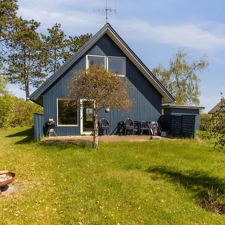 Naina - 200m From The Sea By Interhome Brondstrup