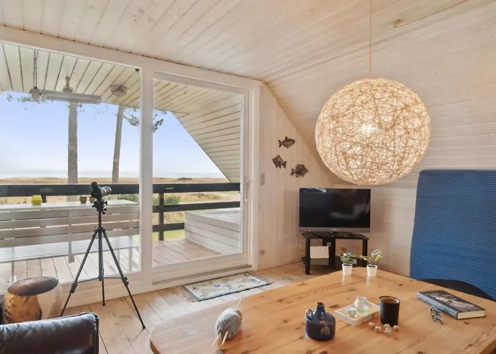 Naina - 200m From The Sea By Interhome *